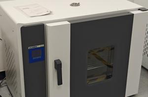 電熱鼓風(fēng)干燥箱