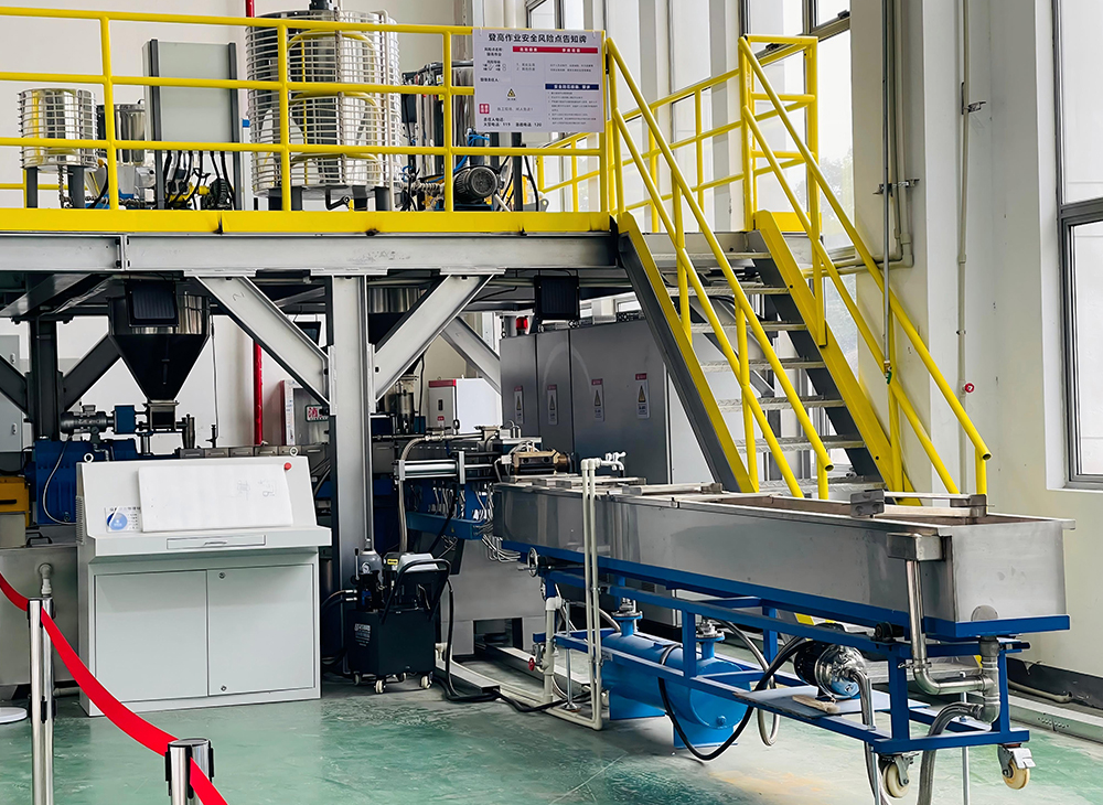 T52-T40雙螺桿改性實驗機